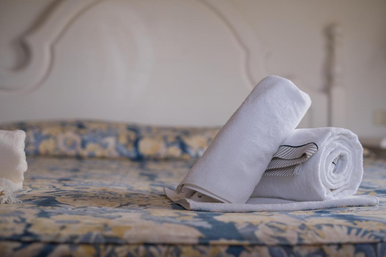 Aparthotel Il Giardino Degli Oleandri Liscia di Vacca Exterior foto